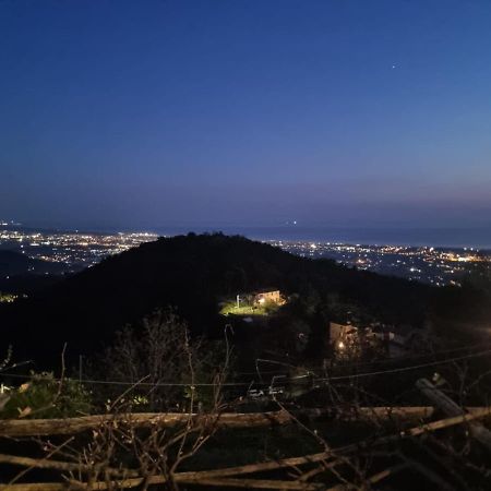 Casa Vacanza Bel Panorama Collina Versilia Culla Buitenkant foto