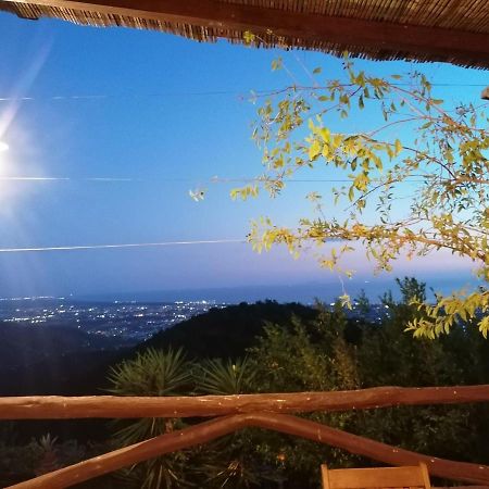 Casa Vacanza Bel Panorama Collina Versilia Culla Buitenkant foto